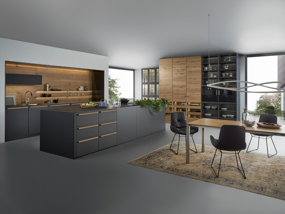 آشپزخانه مدرن با طراحی شگفت انگیز- ترکیب رنگ چوب با رنگ های تیره در خانه