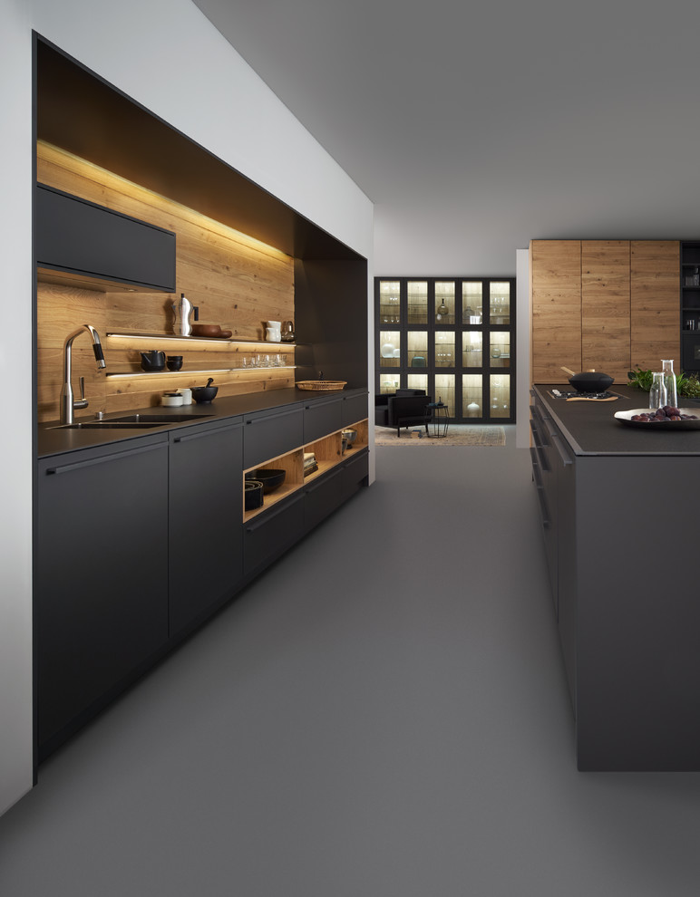 آشپزخانه مدرن- مدل آشپزخانه تیره با قطعات چوب و ام دی اف