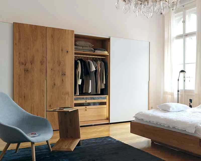 کمد اتاق خواب چوبی سفید قهوه ای با درب ریلی