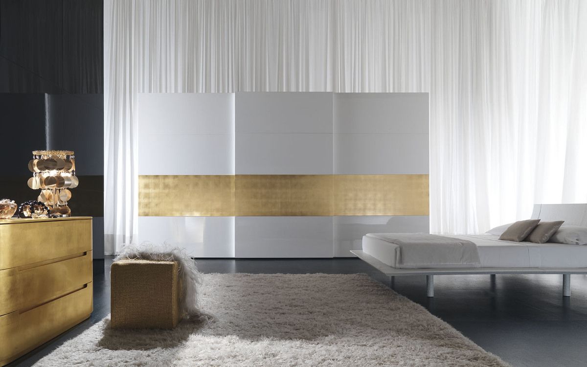کمد دیواری سفید طلایی
